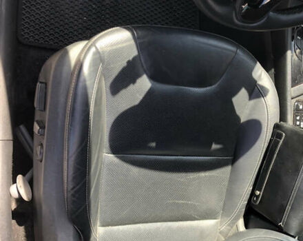 Сірий Кіа Niro, об'ємом двигуна 1.6 л та пробігом 180 тис. км за 17500 $, фото 6 на Automoto.ua