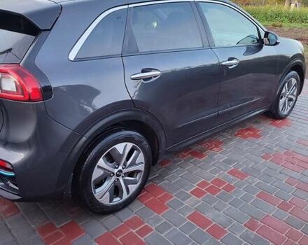 Серый Киа Niro, объемом двигателя 0 л и пробегом 138 тыс. км за 17500 $, фото 11 на Automoto.ua