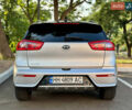Серый Киа Niro, объемом двигателя 1.6 л и пробегом 122 тыс. км за 16700 $, фото 8 на Automoto.ua