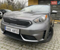 Сірий Кіа Niro, об'ємом двигуна 1.58 л та пробігом 208 тис. км за 14200 $, фото 1 на Automoto.ua