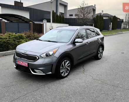 Серый Киа Niro, объемом двигателя 1.58 л и пробегом 111 тыс. км за 17400 $, фото 12 на Automoto.ua