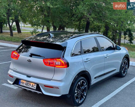 Серый Киа Niro, объемом двигателя 1.6 л и пробегом 122 тыс. км за 16700 $, фото 32 на Automoto.ua