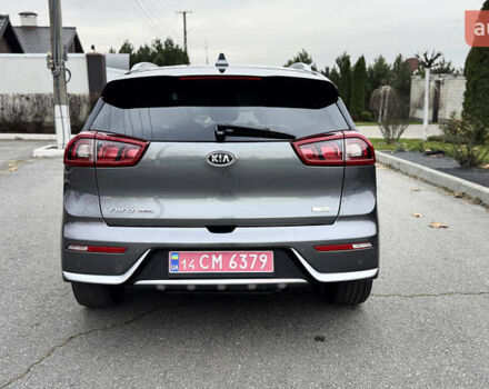 Серый Киа Niro, объемом двигателя 1.58 л и пробегом 111 тыс. км за 17400 $, фото 14 на Automoto.ua