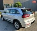 Серый Киа Niro, объемом двигателя 1.59 л и пробегом 77 тыс. км за 15200 $, фото 6 на Automoto.ua