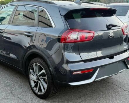 Сірий Кіа Niro, об'ємом двигуна 1.6 л та пробігом 48 тис. км за 6100 $, фото 5 на Automoto.ua