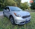 Сірий Кіа Niro, об'ємом двигуна 1.58 л та пробігом 165 тис. км за 15777 $, фото 4 на Automoto.ua