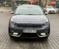 Серый Киа Niro, объемом двигателя 1.58 л и пробегом 152 тыс. км за 14500 $, фото 2 на Automoto.ua