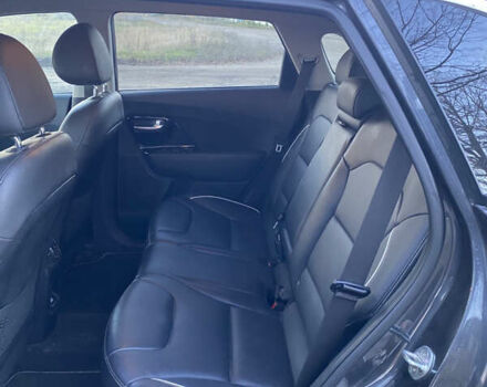 Сірий Кіа Niro, об'ємом двигуна 0 л та пробігом 134 тис. км за 17499 $, фото 17 на Automoto.ua