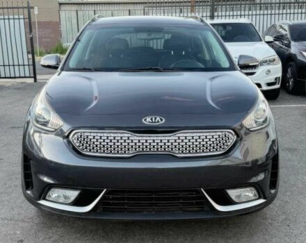 Сірий Кіа Niro, об'ємом двигуна 1.6 л та пробігом 48 тис. км за 6100 $, фото 1 на Automoto.ua