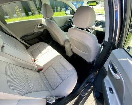 Серый Киа Niro, объемом двигателя 1.6 л и пробегом 134 тыс. км за 16900 $, фото 7 на Automoto.ua