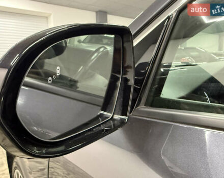 Серый Киа Niro, объемом двигателя 1.58 л и пробегом 98 тыс. км за 20999 $, фото 19 на Automoto.ua