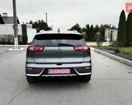 Серый Киа Niro, объемом двигателя 1.58 л и пробегом 111 тыс. км за 17400 $, фото 20 на Automoto.ua