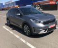 Сірий Кіа Niro, об'ємом двигуна 1.6 л та пробігом 180 тис. км за 17500 $, фото 1 на Automoto.ua
