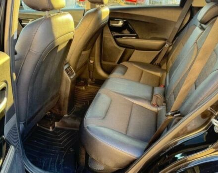 Сірий Кіа Niro, об'ємом двигуна 1.6 л та пробігом 48 тис. км за 6100 $, фото 8 на Automoto.ua