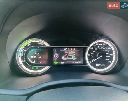 Сірий Кіа Niro, об'ємом двигуна 1.58 л та пробігом 165 тис. км за 15777 $, фото 12 на Automoto.ua