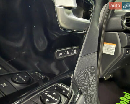 Серый Киа Niro, объемом двигателя 1.58 л и пробегом 98 тыс. км за 20999 $, фото 21 на Automoto.ua