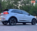Серый Киа Niro, объемом двигателя 1.6 л и пробегом 122 тыс. км за 16700 $, фото 38 на Automoto.ua