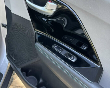 Серый Киа Niro, объемом двигателя 1.6 л и пробегом 40 тыс. км за 20500 $, фото 35 на Automoto.ua