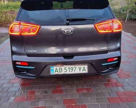 Серый Киа Niro, объемом двигателя 0 л и пробегом 138 тыс. км за 17500 $, фото 8 на Automoto.ua