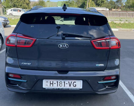 Серый Киа Niro, объемом двигателя 0 л и пробегом 100 тыс. км за 18800 $, фото 23 на Automoto.ua