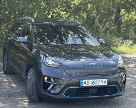 Сірий Кіа Niro, об'ємом двигуна 0 л та пробігом 145 тис. км за 18700 $, фото 6 на Automoto.ua
