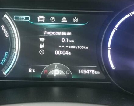 Серый Киа Niro, объемом двигателя 0 л и пробегом 179 тыс. км за 15800 $, фото 12 на Automoto.ua