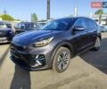 Серый Киа Niro, объемом двигателя 0 л и пробегом 129 тыс. км за 18555 $, фото 10 на Automoto.ua