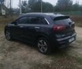 Серый Киа Niro, объемом двигателя 0 л и пробегом 179 тыс. км за 15800 $, фото 9 на Automoto.ua