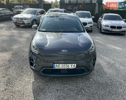 Сірий Кіа Niro, об'ємом двигуна 0 л та пробігом 109 тис. км за 19200 $, фото 1 на Automoto.ua