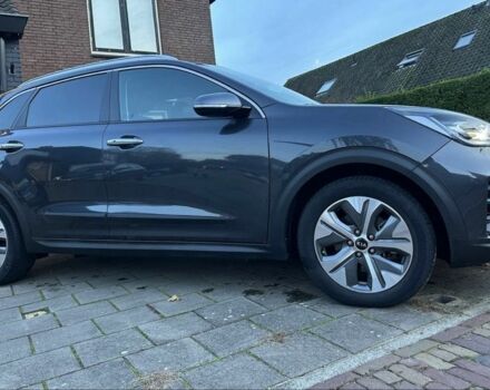 Киа Niro 2019 в Киеве на Automoto.ua Серый Киа Niro, объемом двигателя 0 л и пробегом 102 тыс. км за 16128 $, фото 5 на Automoto.ua