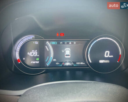 Серый Киа Niro, объемом двигателя 0 л и пробегом 102 тыс. км за 18900 $, фото 25 на Automoto.ua