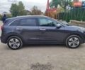 Серый Киа Niro, объемом двигателя 0 л и пробегом 150 тыс. км за 18700 $, фото 2 на Automoto.ua