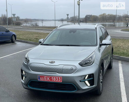 Серый Киа Niro, объемом двигателя 0 л и пробегом 111 тыс. км за 19000 $, фото 3 на Automoto.ua