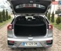 Серый Киа Niro, объемом двигателя 0 л и пробегом 100 тыс. км за 18750 $, фото 10 на Automoto.ua