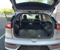 Сірий Кіа Niro, об'ємом двигуна 1.6 л та пробігом 69 тис. км за 13000 $, фото 17 на Automoto.ua