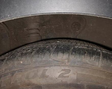 Сірий Кіа Niro, об'ємом двигуна 1.58 л та пробігом 84 тис. км за 17200 $, фото 12 на Automoto.ua