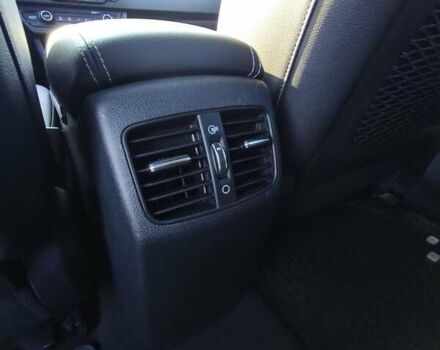 Сірий Кіа Niro, об'ємом двигуна 0 л та пробігом 154 тис. км за 18000 $, фото 46 на Automoto.ua