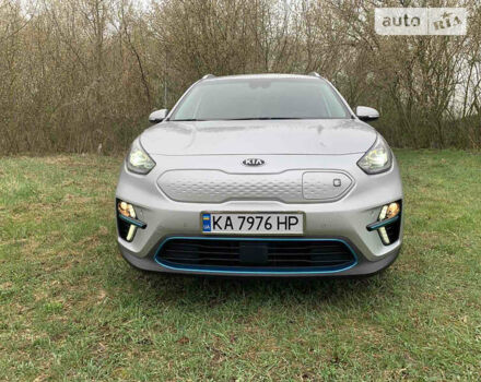 Сірий Кіа Niro, об'ємом двигуна 0 л та пробігом 64 тис. км за 21200 $, фото 1 на Automoto.ua