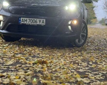 Сірий Кіа Niro, об'ємом двигуна 0 л та пробігом 101 тис. км за 18000 $, фото 1 на Automoto.ua