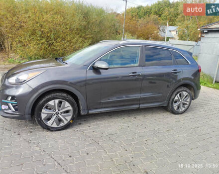 Киа Niro 2019 в Трускавце на Automoto.ua Серый Киа Niro, объемом двигателя 0 л и пробегом 119 тыс. км за 16300 $, фото 3 на Automoto.ua