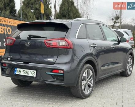 Серый Киа Niro, объемом двигателя 0 л и пробегом 143 тыс. км за 19100 $, фото 14 на Automoto.ua