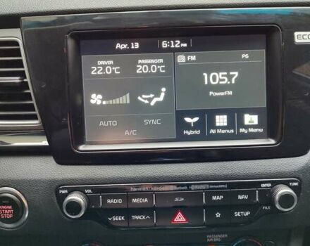 Сірий Кіа Niro, об'ємом двигуна 1.58 л та пробігом 84 тис. км за 17200 $, фото 17 на Automoto.ua