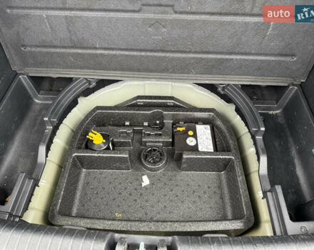 Сірий Кіа Niro, об'ємом двигуна 0 л та пробігом 66 тис. км за 16900 $, фото 18 на Automoto.ua