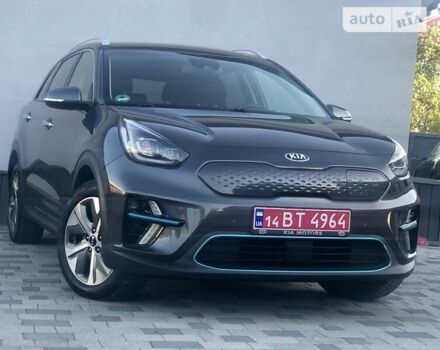 Сірий Кіа Niro, об'ємом двигуна 0 л та пробігом 125 тис. км за 18150 $, фото 25 на Automoto.ua