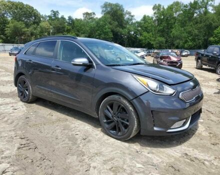 Серый Киа Niro, объемом двигателя 0 л и пробегом 61 тыс. км за 3500 $, фото 3 на Automoto.ua