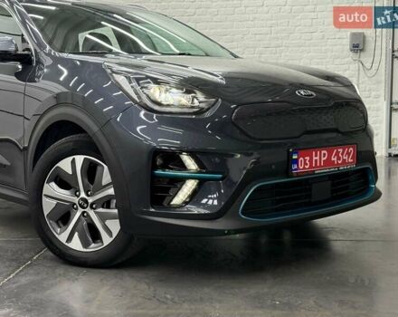 Сірий Кіа Niro, об'ємом двигуна 0 л та пробігом 93 тис. км за 18737 $, фото 1 на Automoto.ua
