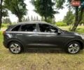 Серый Киа Niro, объемом двигателя 0 л и пробегом 165 тыс. км за 19000 $, фото 3 на Automoto.ua