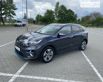 Сірий Кіа Niro, об'ємом двигуна 0 л та пробігом 170 тис. км за 18200 $, фото 47 на Automoto.ua