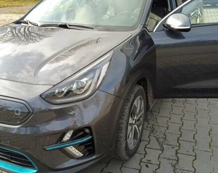 Сірий Кіа Niro, об'ємом двигуна 0 л та пробігом 139 тис. км за 17896 $, фото 9 на Automoto.ua