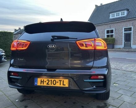 Киа Niro 2019 в Киеве на Automoto.ua Серый Киа Niro, объемом двигателя 0 л и пробегом 102 тыс. км за 16128 $, фото 3 на Automoto.ua